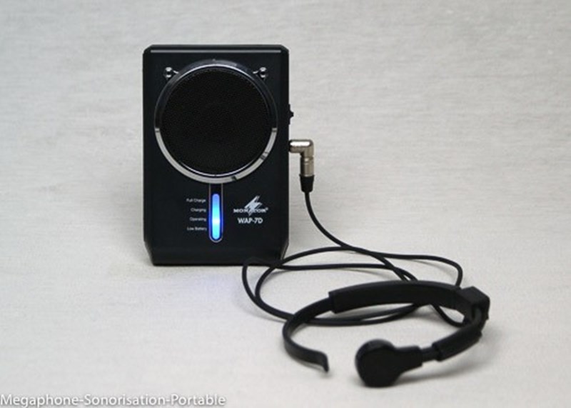 Amplificateur vocal numérique laryngophone