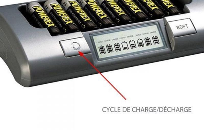 Chargeur de Piles Universel 8 Compartiments Multi-Fonction